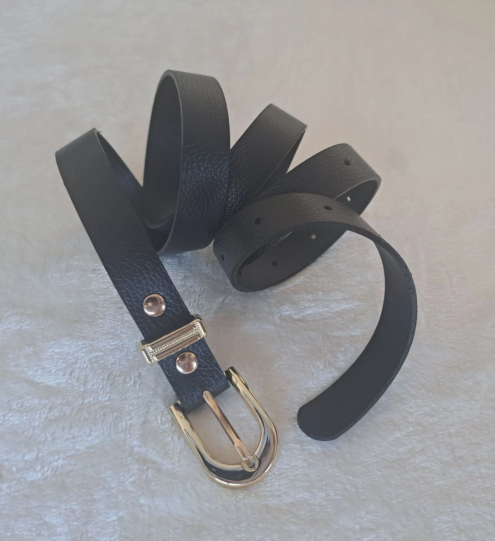 Essential Belt Pack • Black + Dark Brown • Faux Leather • Timeless Style – photo 6